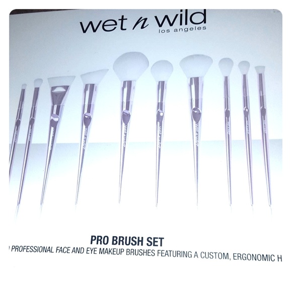 wet n wild Makeup Wet N Wild Pro Brush Set Poshmark